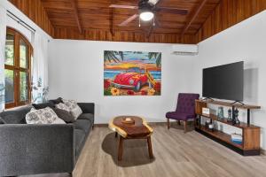 Casa Pura Vida 2bd Tropical Paradise 6min Walk To The Beach Activity Amenities Included