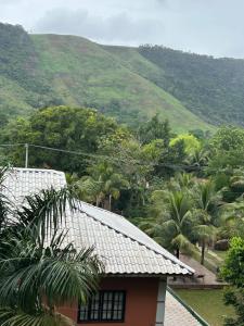 Recanto Viva Paraíso em Saquarema Academia particular - piscina - churrasqueira - lareira e lago