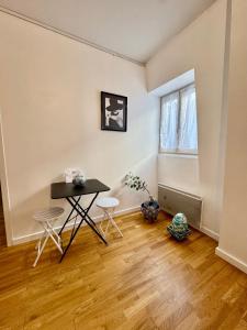 Galeries Lafayette, Opéra, élégant 2 pièces au calme