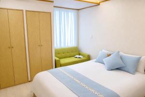 吉临Kirin 小熊在大阪等你 岸里站步行5分钟 天下茶屋站13分 直达机场和难波