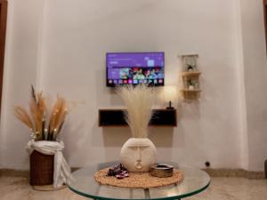 Luxe Couple Friendly Private 1Bhk, Near Bombay Hospital