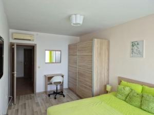 Costa del Norte, Carpe Diem