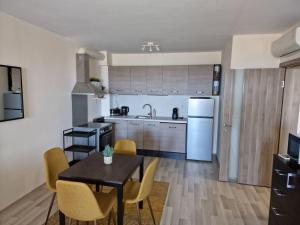 Apartment Costa del Norte, complex Carpe Diem, FREE PARKING