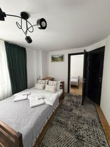 Готель White House