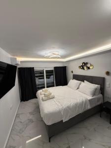 City Center Lux Studio