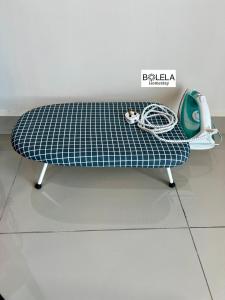 Palazio Apartment #Lakeview, Netflix, WIFI, IKEA, Toppen, AEON - Bolela Homestay