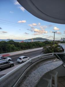 Frente mar 3 quartos com piscina