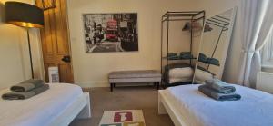 Windsor Castle amazing Cottage