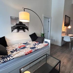 Spacious Family Suite with private Kitchenette and Laundry