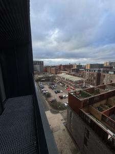 2Bed Apartment with Balcony & City Views Manchester City Centre