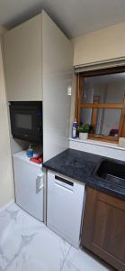 Modern Dornoch Apartment