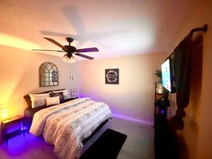 H-Town vibe 2Bd loft Next to it all!