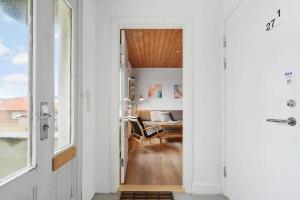 8823-Hvide-Sande-Sondergade-27-st-tv