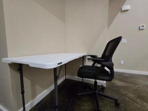 Special Deal on Booking Unit-558