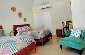 Luxury 5-Bedroom Villa Punta Cana, Pool & Walk to Beach