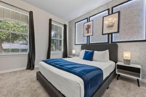 5Bd Villa Private Pool & Spa at Solara Resort 1820