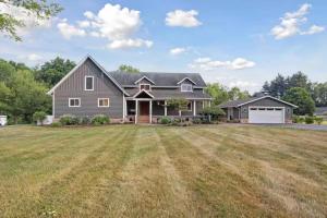 The Compass Retreat near Clear Lake