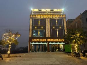 Hotel Advika