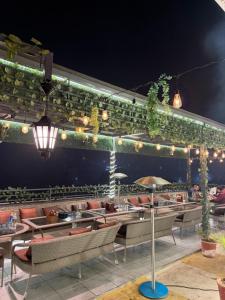 Hotel Advika