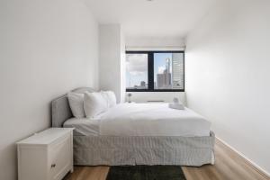 Modern Nomads Prime CBD 2BR Above Emporium Mall by Melb Central