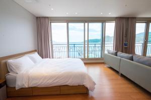 Namhae Elim Marina Resort