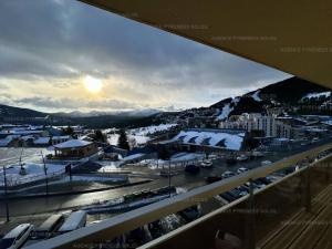 Appartement Standing - 100m Pistes, Vue Lac, 2 Garages - FR-1-295-216