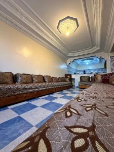 Fly house calm ,Beach