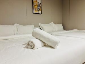 All-You-Need Room for 4, Walk & Drive Around to Tourist Hotspot, EDEN