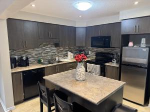 Gorgeous 3-Bedroom 3Bathroom house