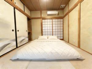 ikyo 逸居 最大10人 無料駐車場1台 地下鉄花園町駅徒歩6分 心斎橋なんば日本橋5分