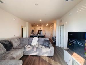 Modern and comfortable Cozy apt 2B 2B, Parking