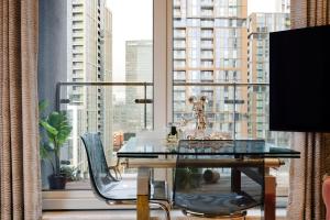 1BDR Penthouse in Canary Wharf with Skyline Views