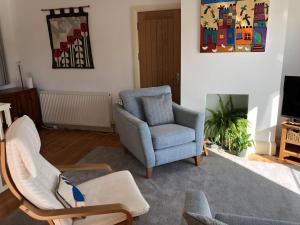 Southerly- 2 bedroom home overlooking the River