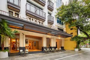 La Siesta Premium Lakeside