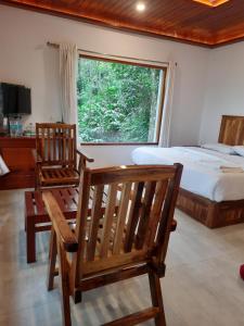 Kurinjiyil farmstay munnar