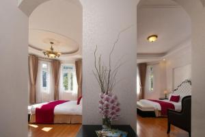 Sam Tuyen Lam Resort