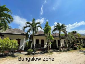 Ron Bungalow