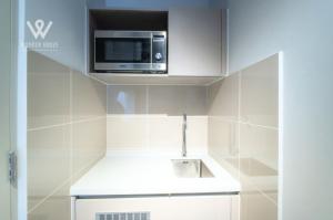 2BR Minimalist Urban Retreat at Trion KL