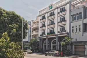 Emerald Serviced Apartment & Hotel D7