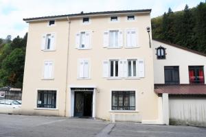 Hotels Kyriad Direct Morez : photos des chambres