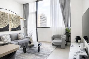 Premium 1BR W Private Pool Binghatti Royale