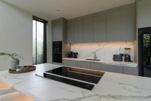 Grand View Family Villa 5 min to Beach