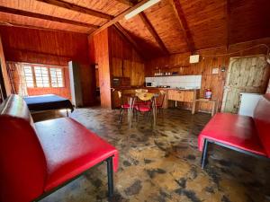 Backpackers at Kanaan