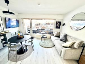 Vincenzo appart, Studio Confortable à Nendaz, accès Direct au Télécabine de Tracouet et Parking Souterrain Inclus