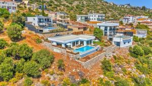 Gökseki 2 bedroom seaview villa with private pool hot tub