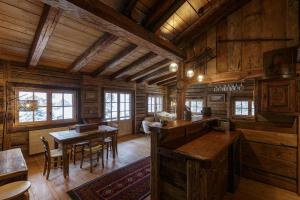 Lavancher - Chalet 400m2 Ferme 1803 renovee Sauna Billard