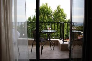 White Rock Castle Suite Hotel & SPA