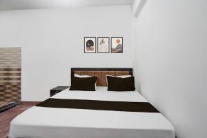 Hotel O by OYO Raj Family Restaurant & Hotels