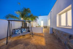 Psicomagia Deluxe Villa by Fidalsa