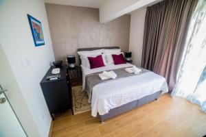 Apartman 76 - Modern Apartment with On-Site Private Parking